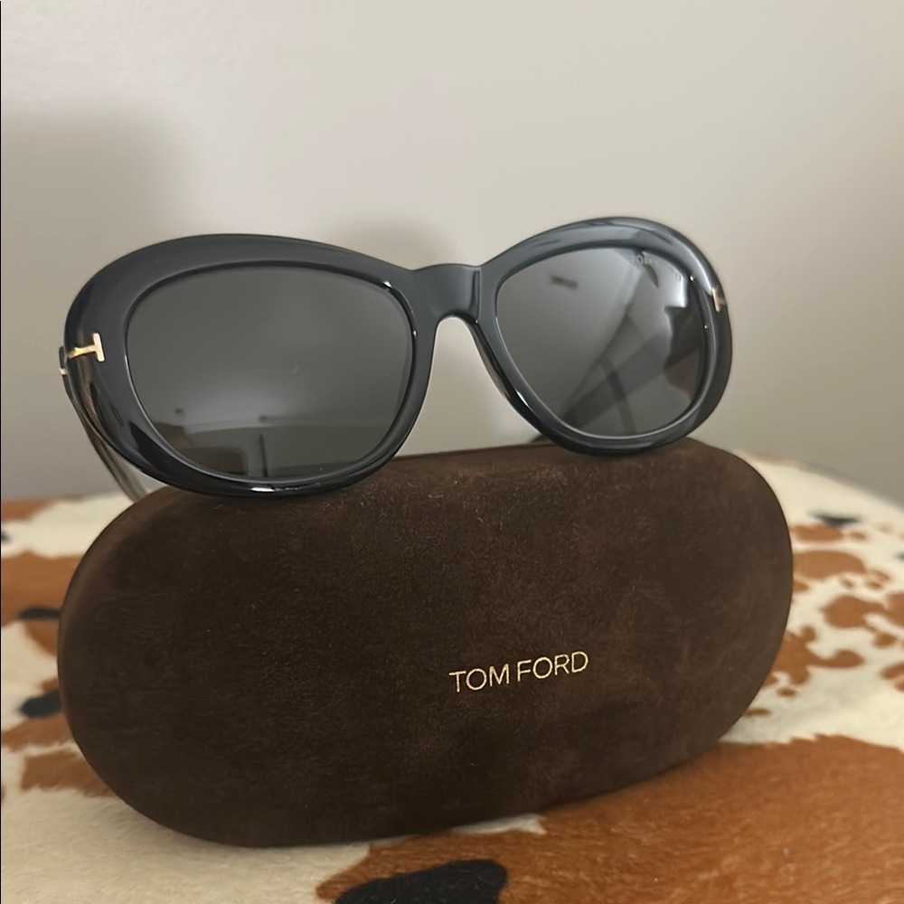 Tom Ford Black Oversized Oval Sunglasses with Dark Gray Lenses